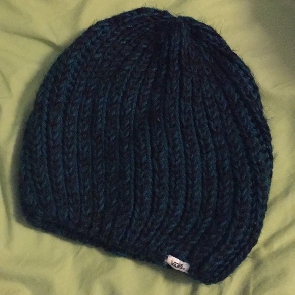 vans slouchy beanie